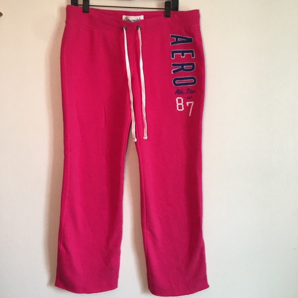 🥝 Aeropostale Pink Sweatpants